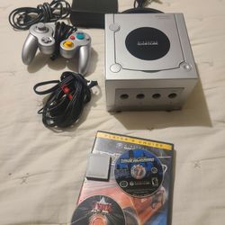 Gamecube Console And 2 Games