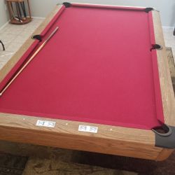 Pool table