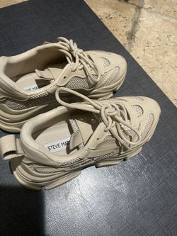 Women Sneakers Size7.5
