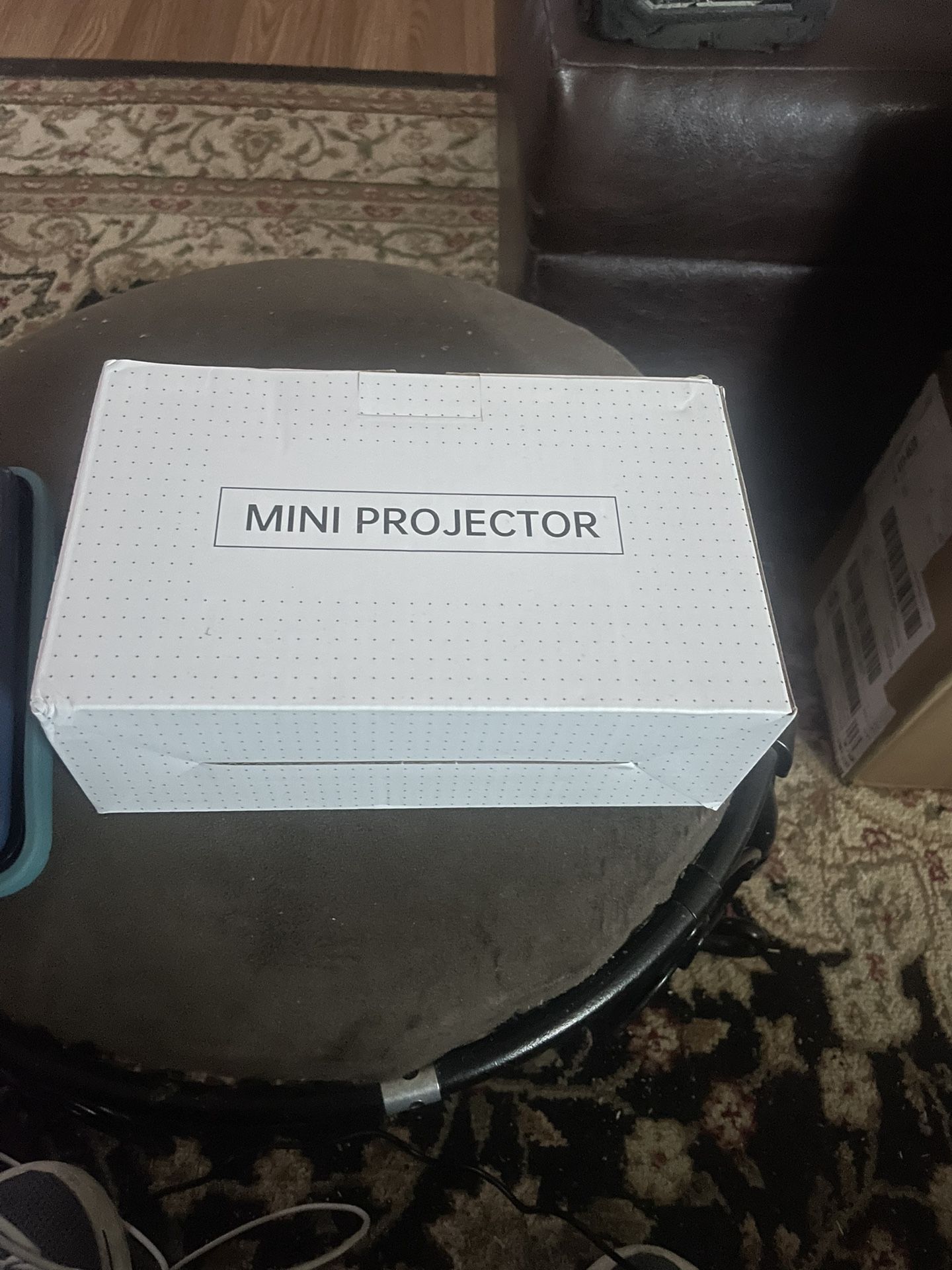 LED PROJECTOR  Wireless Device 