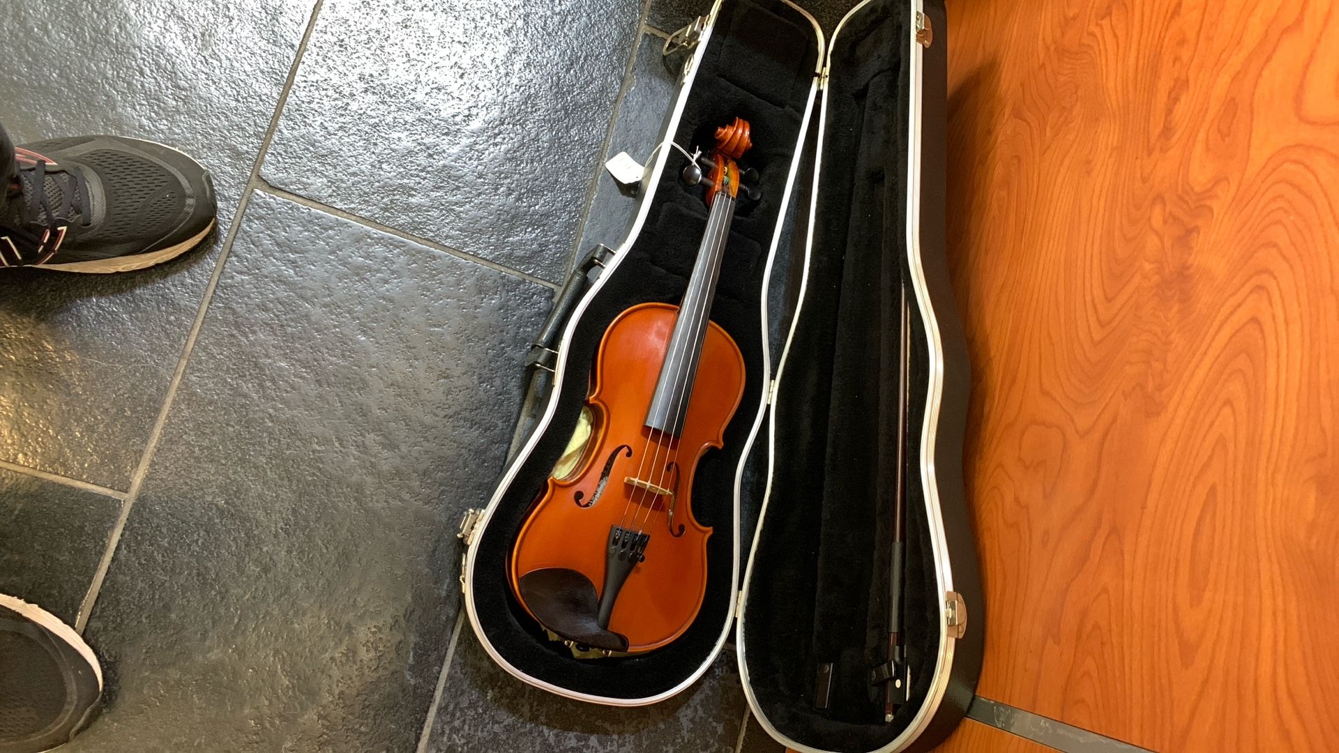Student Small Violin, Ready To Play , Bow, Case, Nice!
