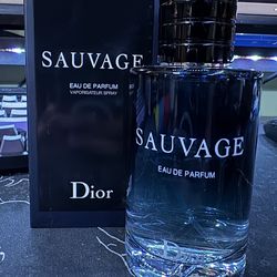 Dior Sauvage Eau de Parfum Spray 100 ml Regular Size Men's Fragrance