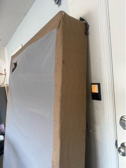 Queen boxspring