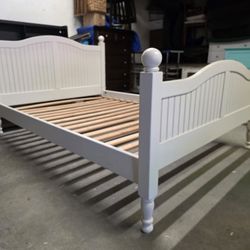 White Spindle Style Full Size Bed Frame