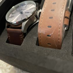 Nixon Sentry Leather Watch New