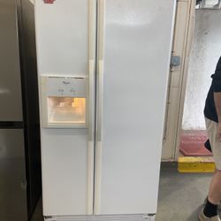 WHIRLPOOL SIDE BY SIDE REFRIGERATOR 