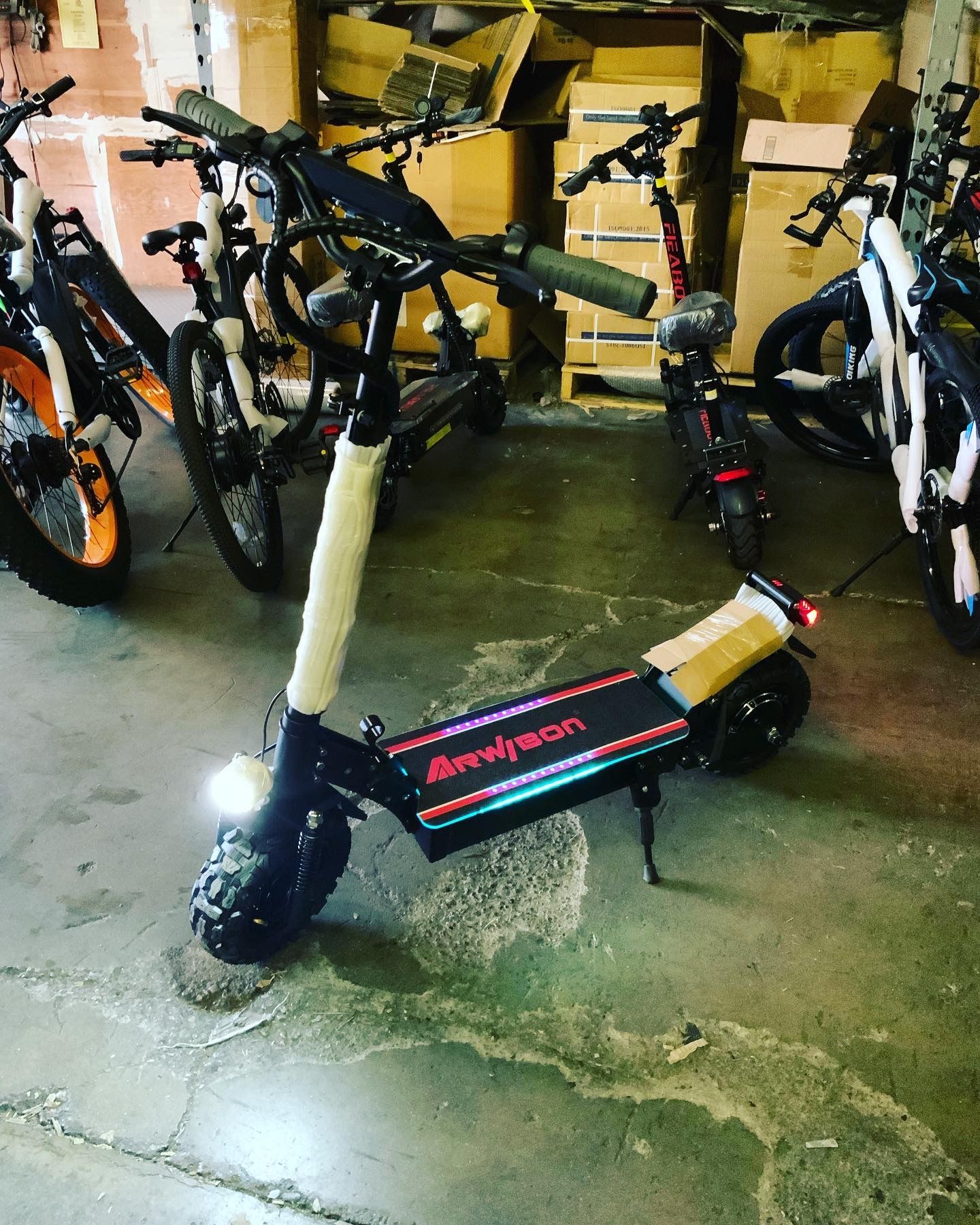 Brand New High Powered Motor Electric Scooter By Arwibon, Electric Scooters, Electric Bikes, Hover Boards, Go-Karts