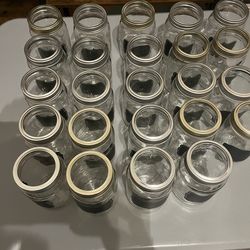 Chalk label jars