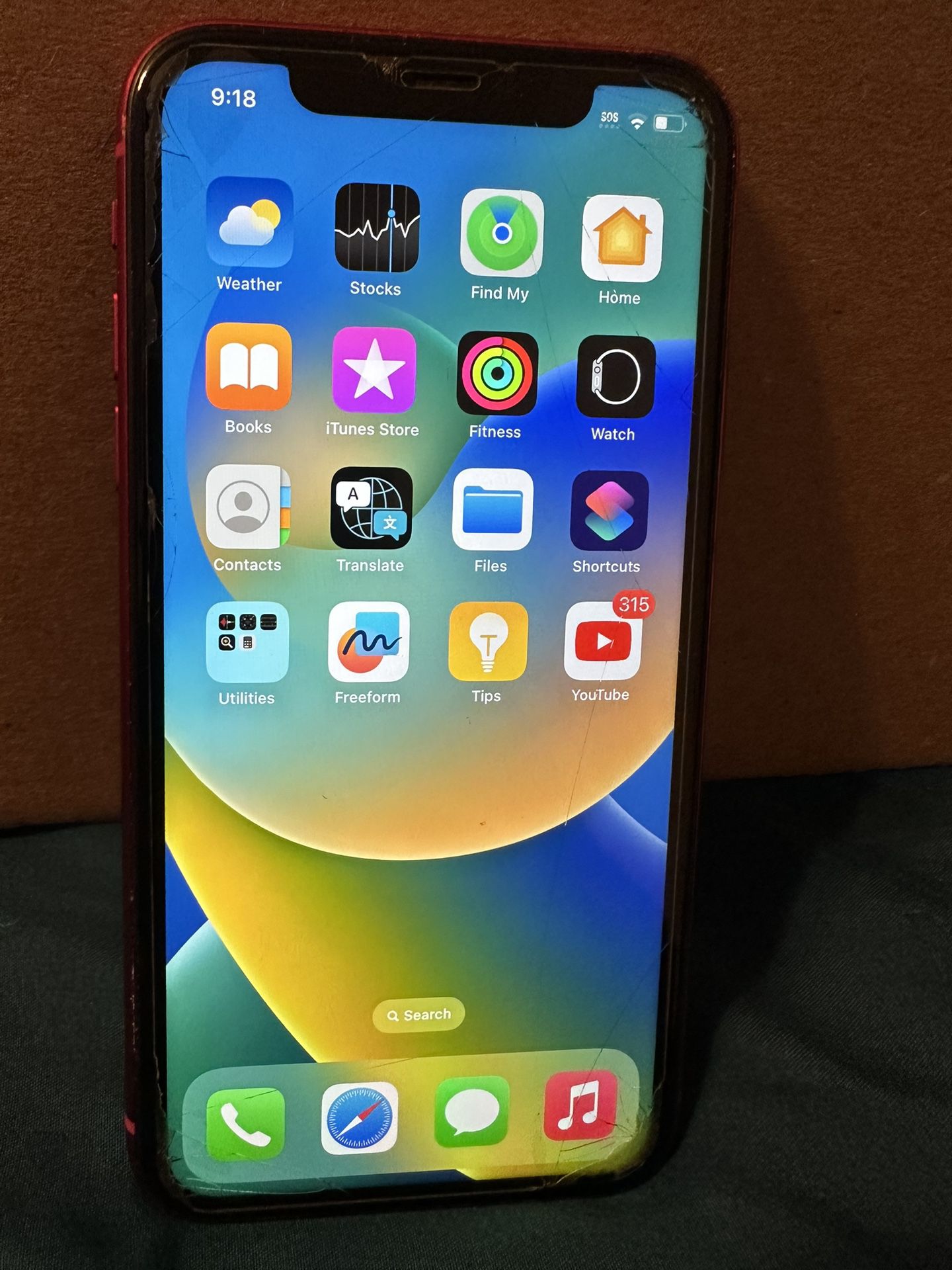 iPhone 11 64gb  (red)