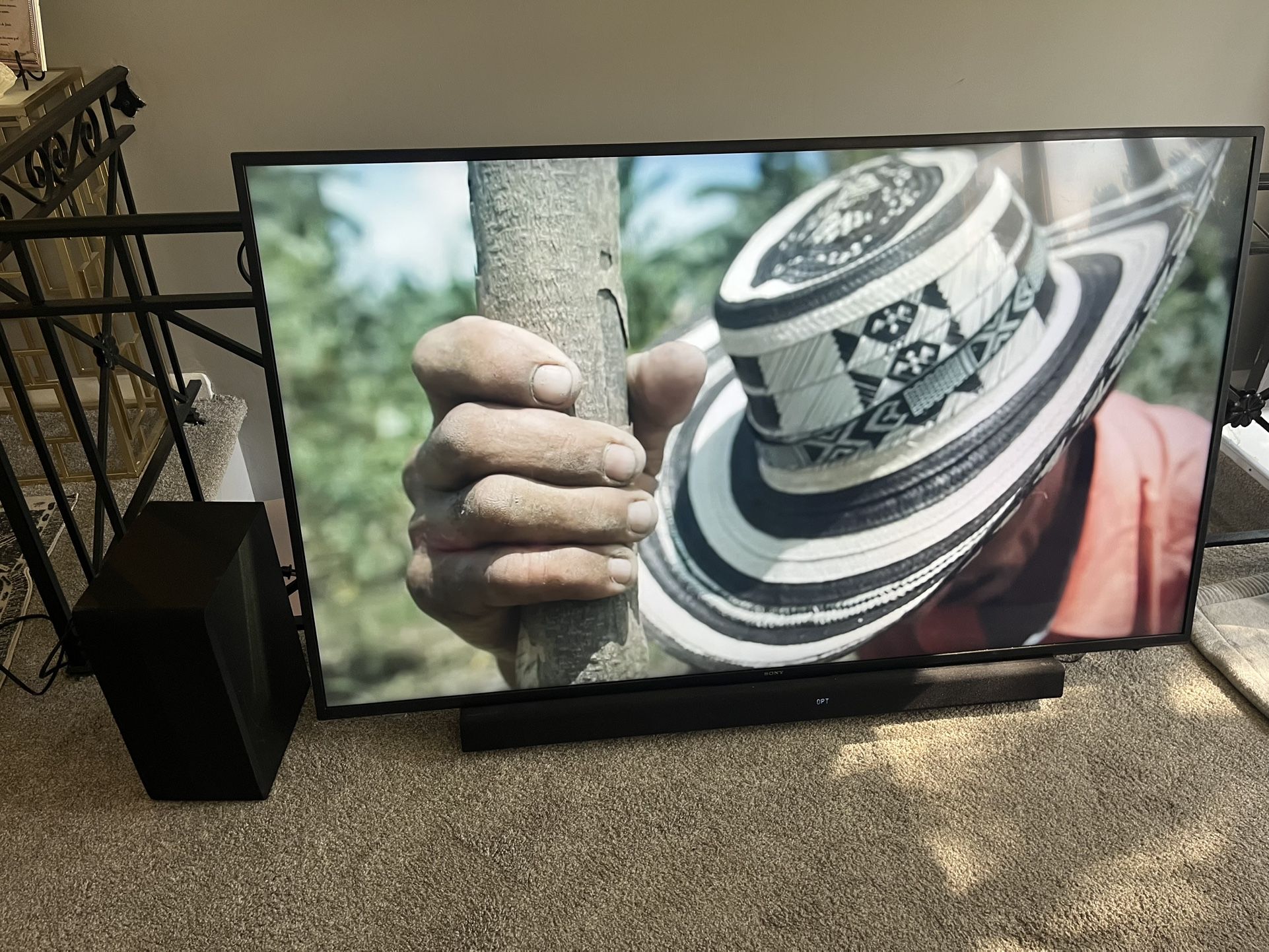 Sony 64” TV With LG Sound Bar And Bass