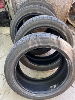 235/45/18 Dunlop