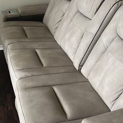 Recliner Sofa With Wireless Charging 