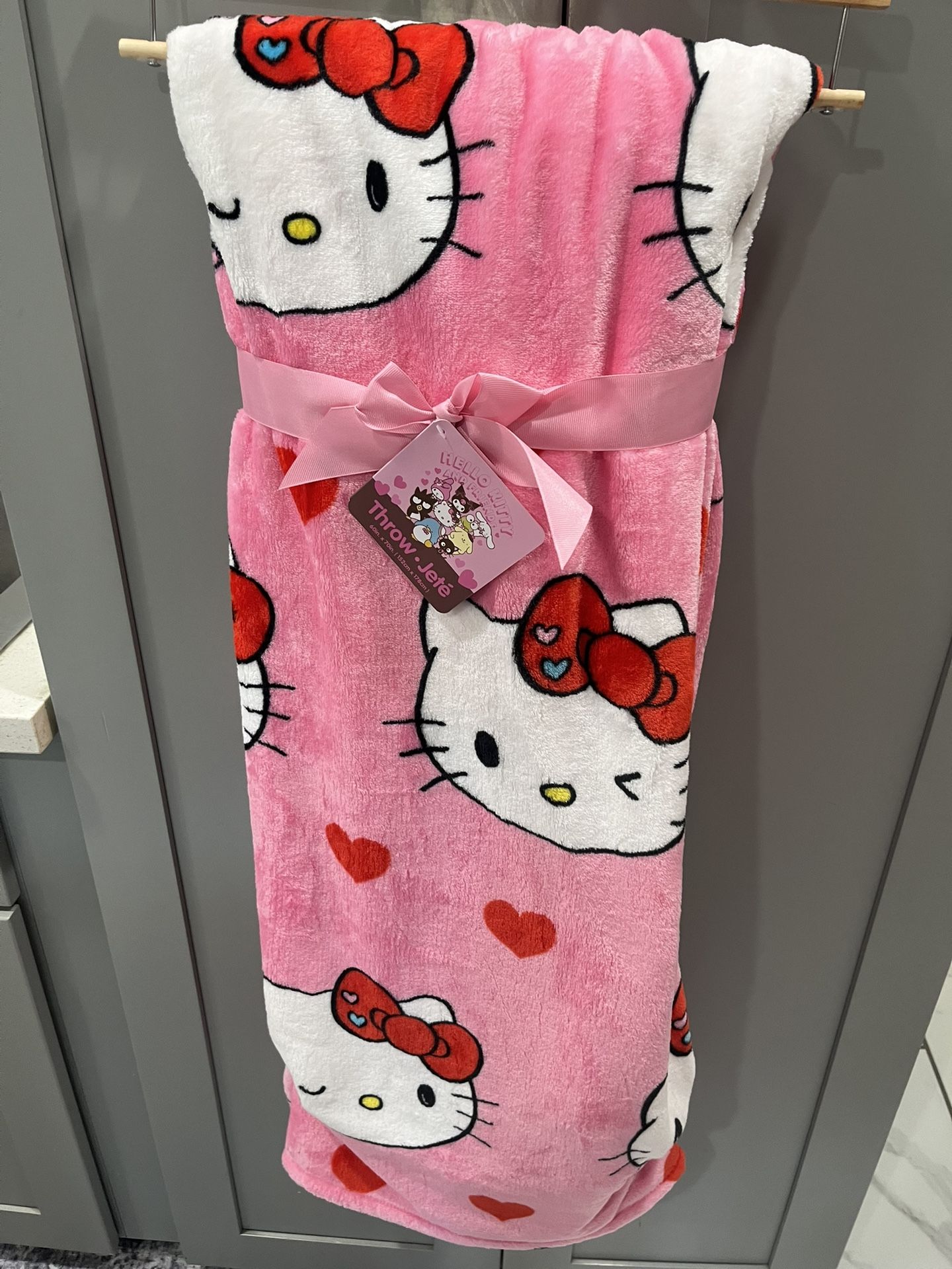 Hello Kitty, blanket