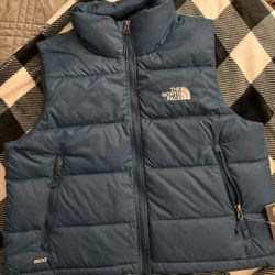 New North face Women’s Hydrenalite  Vest