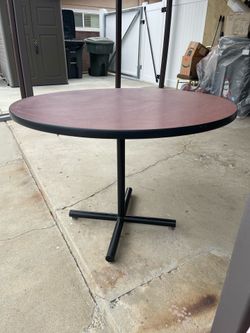 Free table
