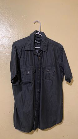 Triveni  Item: Men’s Triveni Short-Sleeve Utility / Casual Button-Down Shirt