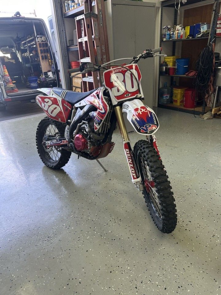 2004 Honda CRF450R