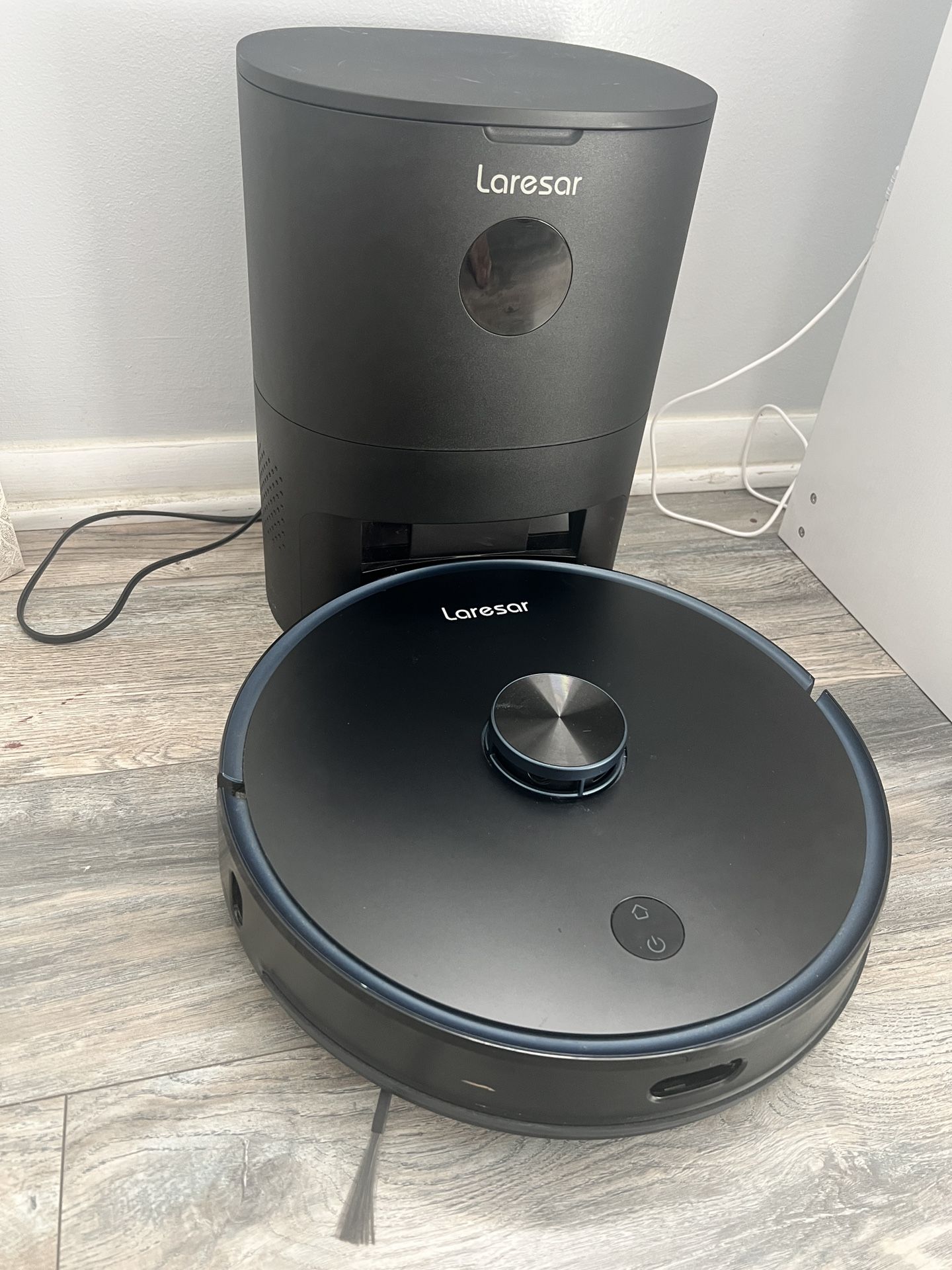 Robot Vacuum and Mop Combo - Laresar L6 Pro with Auto Dirt Disposal