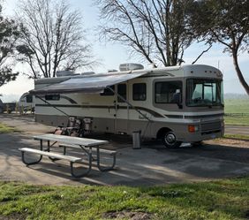 1997 Fleetwood Bounder