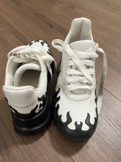 Alexander McQueen Oversized Runner Sneakers – White and Black Flame – 39 EU