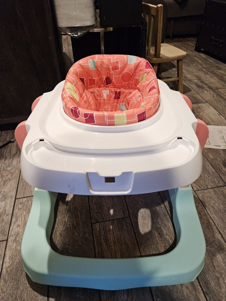 Baby Walker Clean