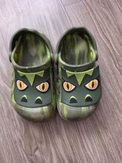 Kids Dinosaur Clog Shoes Green Camo