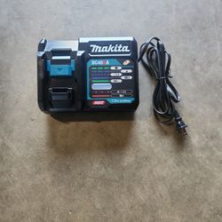 Makita 40v Charger 