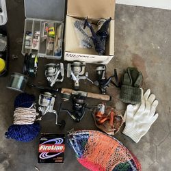 Large Fishing Gear Lot, All Like New: Japan 