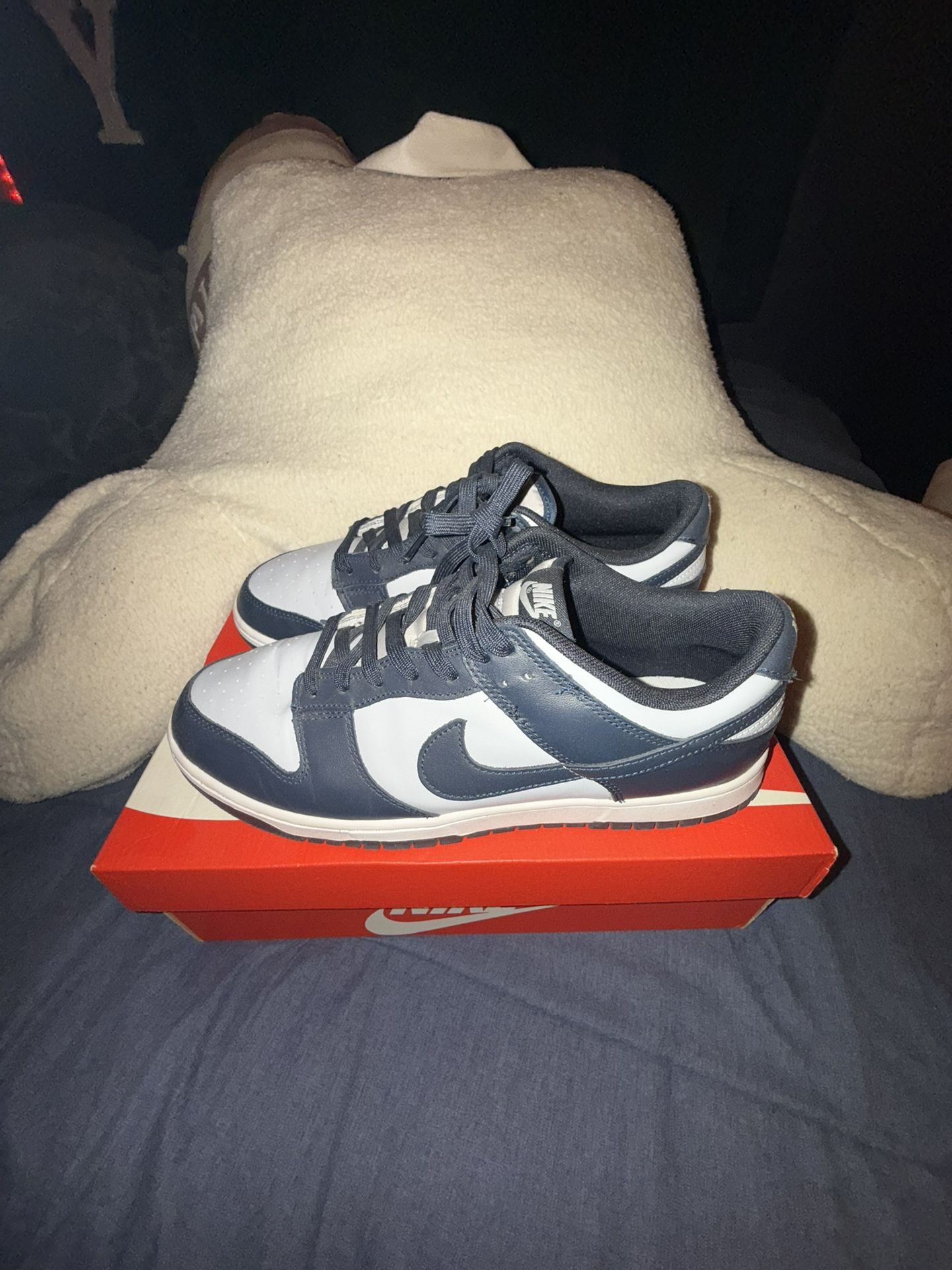 Nike Dunk Low (Gorgetown)