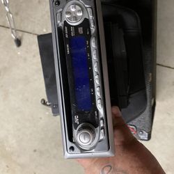 Kenwood In Dash Car Stereo wait AM/FM radio