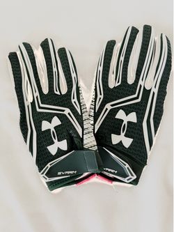 UA Swarm Football Gloves green and white Size XL used 2x