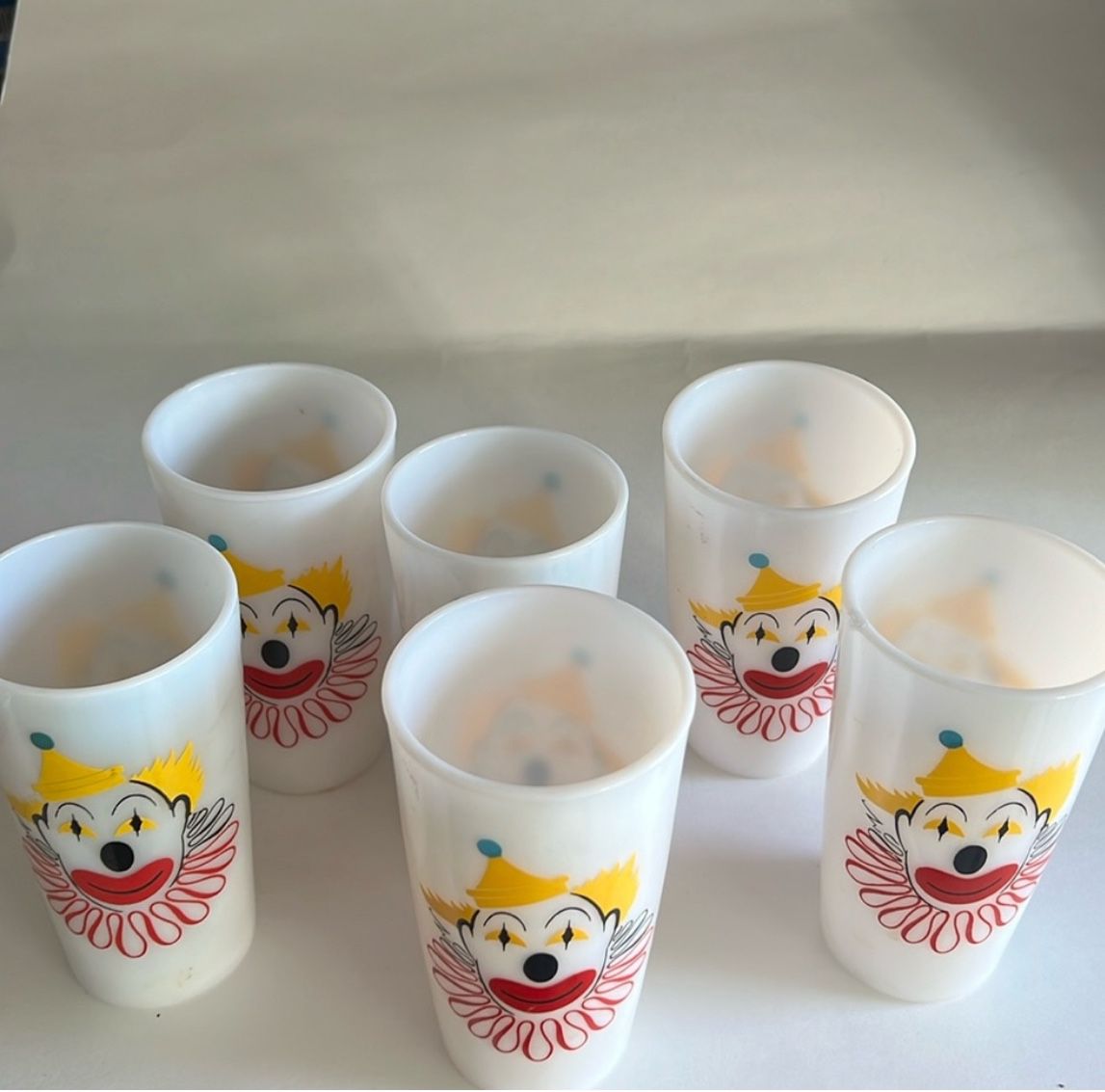 Set Of 6 Milk Glass Vintage Clowns 