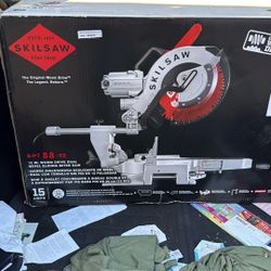 12 Inch SkilSaw Worm Drive Dual Bevel Sliding Miter Saw