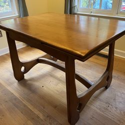 PERFECT TABLE FOR That Small Kitchen 