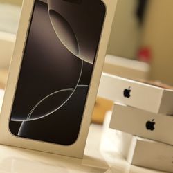 iPhone 16 Pro, 128GB (White Titanium) 