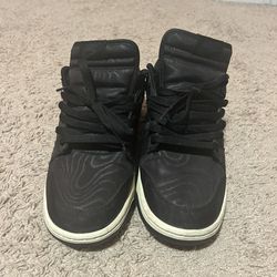 Black Canvas Dunks