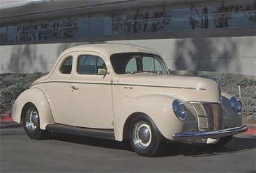 1940 Ford Deluxe 