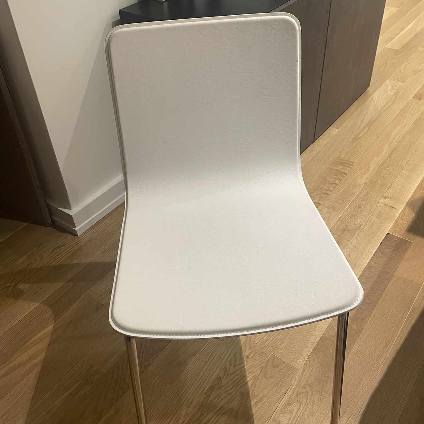 Cb2 best sale strut chair