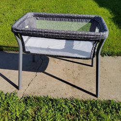 Chicco Lulla Go Portable Bassinet 