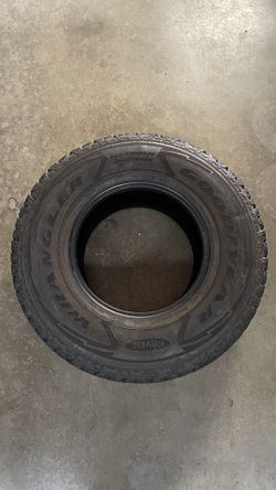 Goodyear Wrangler 31x10.5r15lt