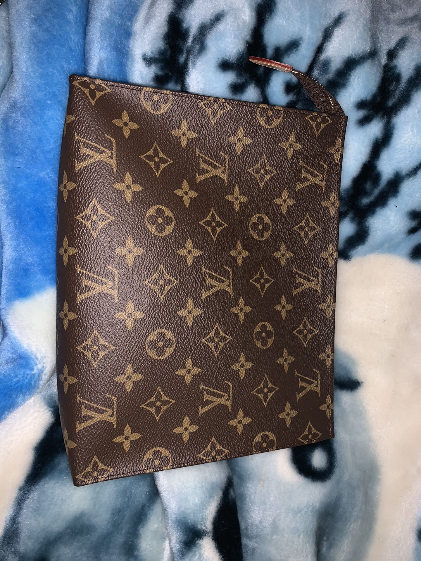 Authentic 2019 Louis Vuitton Toiletry Bag