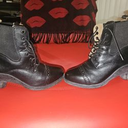 Dublin Altitude Leather Boots.  Size 3