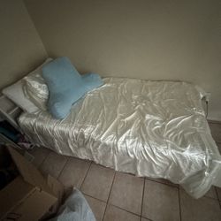 Twin Bed 