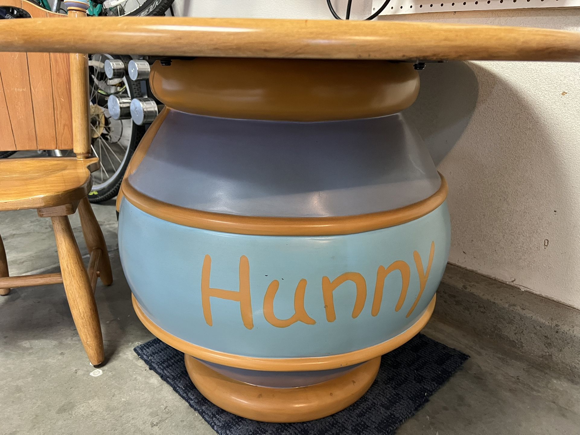 Disney Winnie the Pooh Table and Chairs