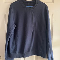 Lululemon black sweatshirt size Medium 