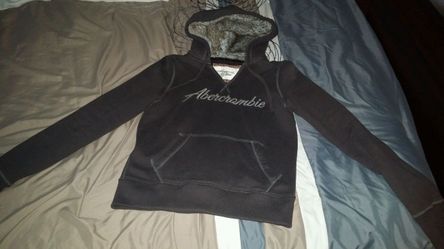 Women's medium Abercrombie sweatshirt.