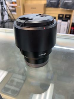 Sony 85 1.8
