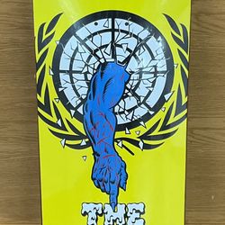 Santa Cruz The Berrics Skateboard