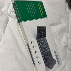 Samsers Foldable Bluetooth Keyboard with Touchpad