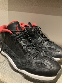 Jordan 11 Retro Low IE Black